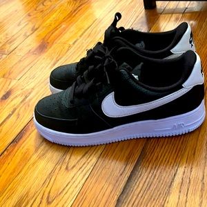 Worn a couple of times just want to get rid of